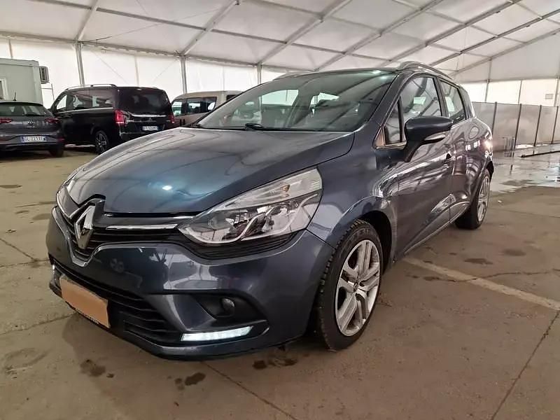 Usata Renault Clio GrandTour Zen 74 CV (54 kW) 2018 Station wagon