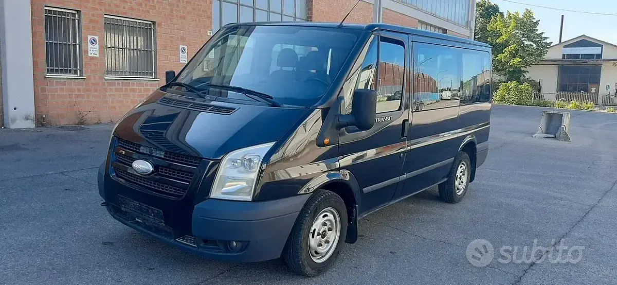 Usata Ford Transit 300S 116 CV (85 kW) 2008 Nero Monovolume