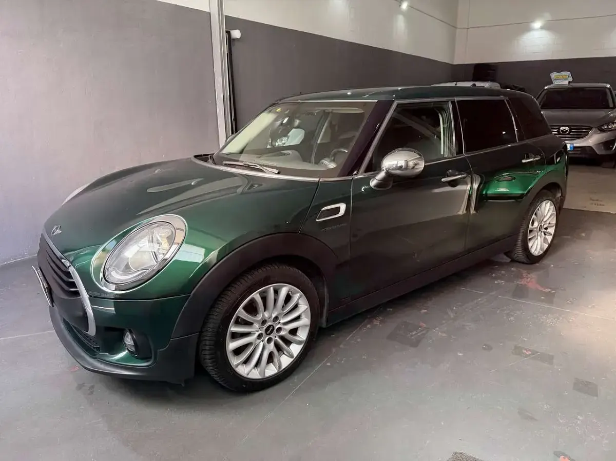 Usata Mini One D Clubman 116 CV (85 kW) 2018 Verde Station wagon