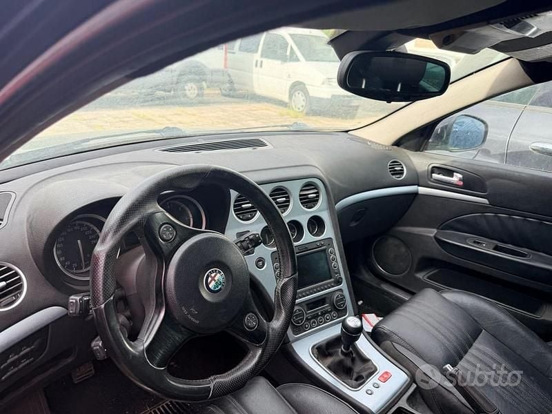 Usata Alfa Romeo 159 150 CV (110 kW) 2006 Nero Station wagon
