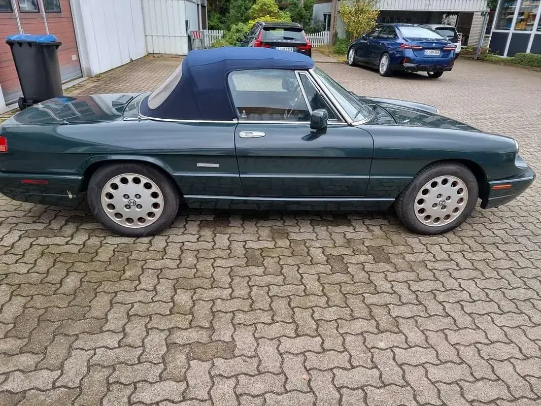 Usata Alfa Romeo Spider 117 CV (86 kW) 1992 Cabrio