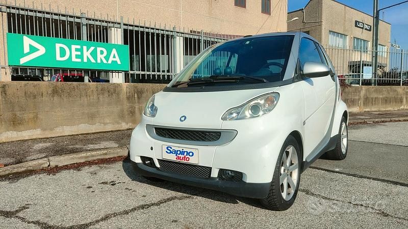 Usata Smart ForTwo Cabrio Pulse 84 CV (61 kW) 2007 Bianco Cabrio