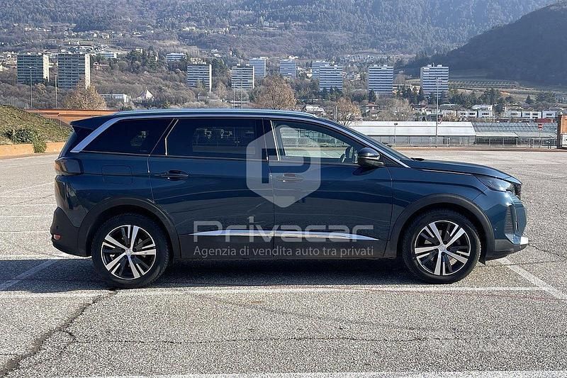Usata Peugeot 5008 Allure 131 CV (96 kW) 2023 Blu Station wagon