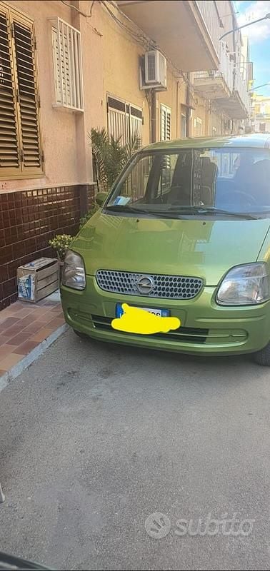 Verde Usata 2000 Opel Agila Due volumi | 2900 € (Buon prezzo) - Immagine 1/4