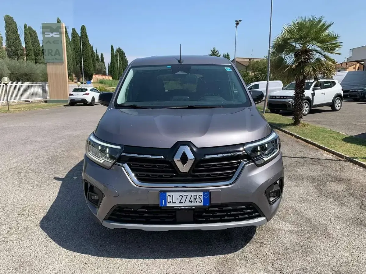 Usata Renault Kangoo Equilibre 116 CV (85 kW) 2023 Other Monovolume