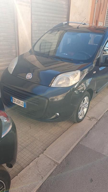 Usata Fiat Qubo Dynamic 95 CV (69 kW) 2011 Nero Monovolume