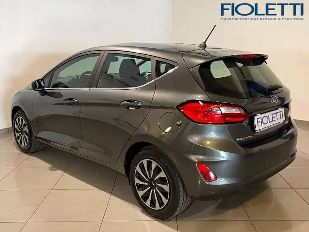 Usata Ford Fiesta Titanium 125 CV (91 kW) 2022 Grigio Utilitaria