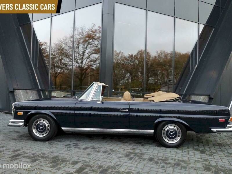 Nero Usata 1970 Mercedes 280 SE Cabrio | 139.500 € - Immagine 1/4