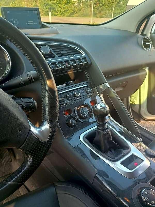 Usata Peugeot 3008 Business-Line 114 CV (83 kW) 2014 Monovolume