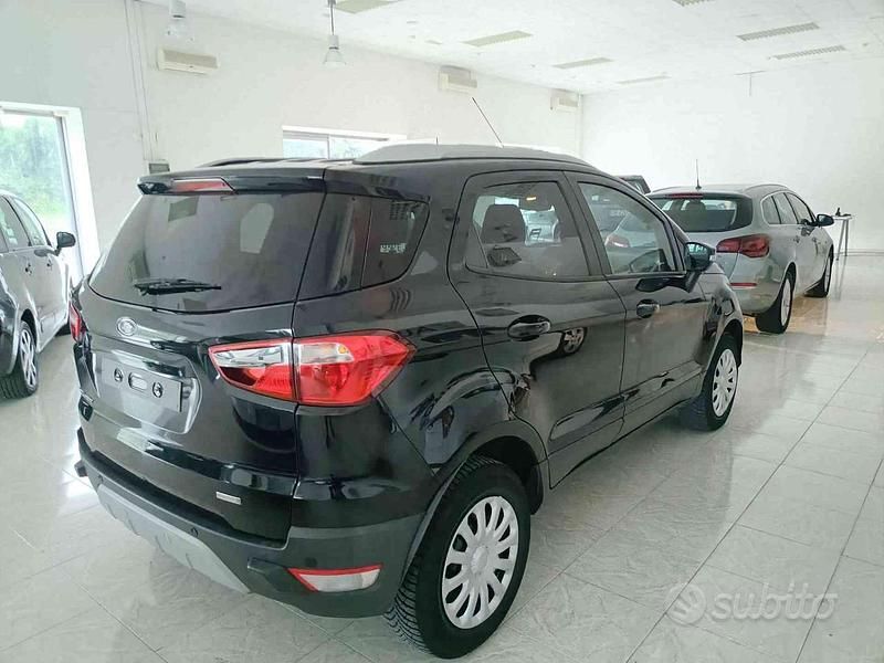 Usata Ford Ecosport Business Edition 125 CV (91 kW) 2016 Nero SUV