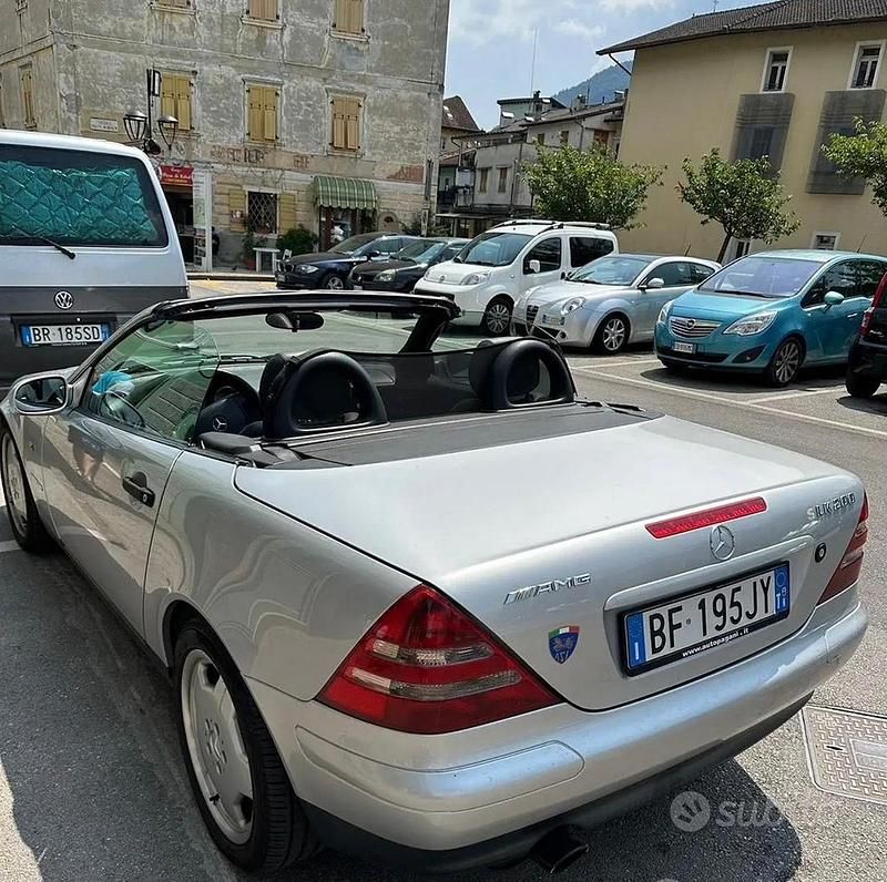 Usata Mercedes SLK200 192 CV (141 kW) 1999 Grigio Cabrio