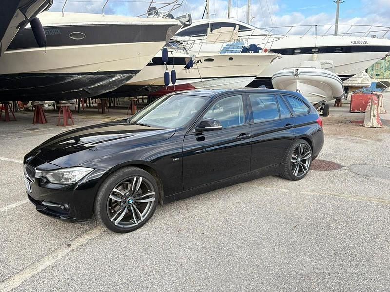 Usata BMW 320 Comfort Edition 186 CV (136 kW) 2013 Bianco Station wagon