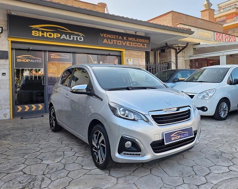 Usata Peugeot 108 69 CV (50 kW) 2018 Argento Berlina