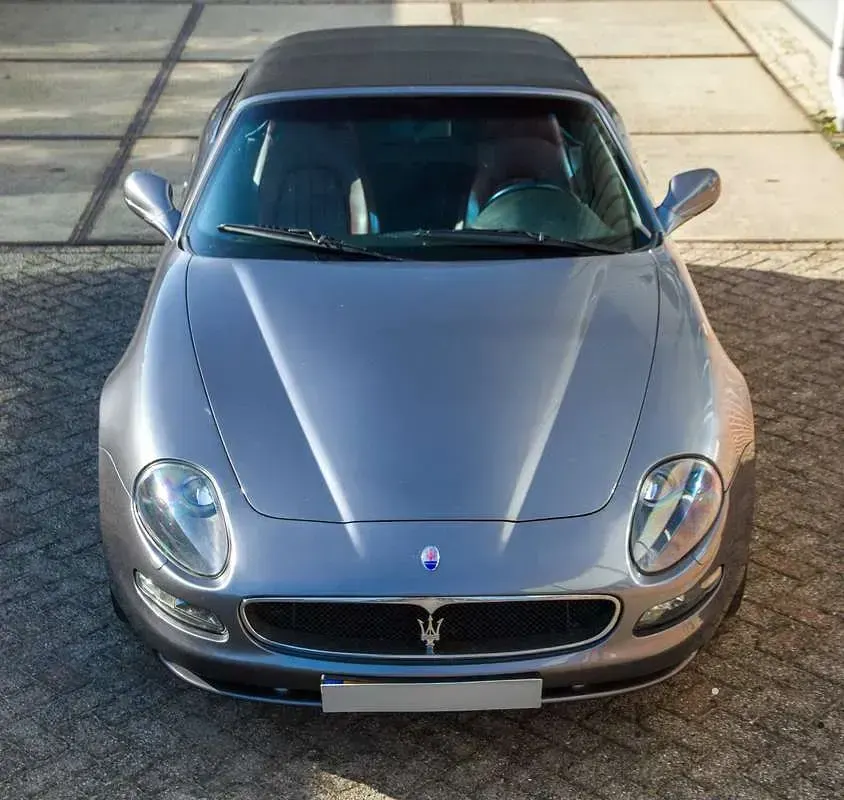 Usata Maserati Spyder 390 CV (286 kW) 2002 Grigio Cabrio