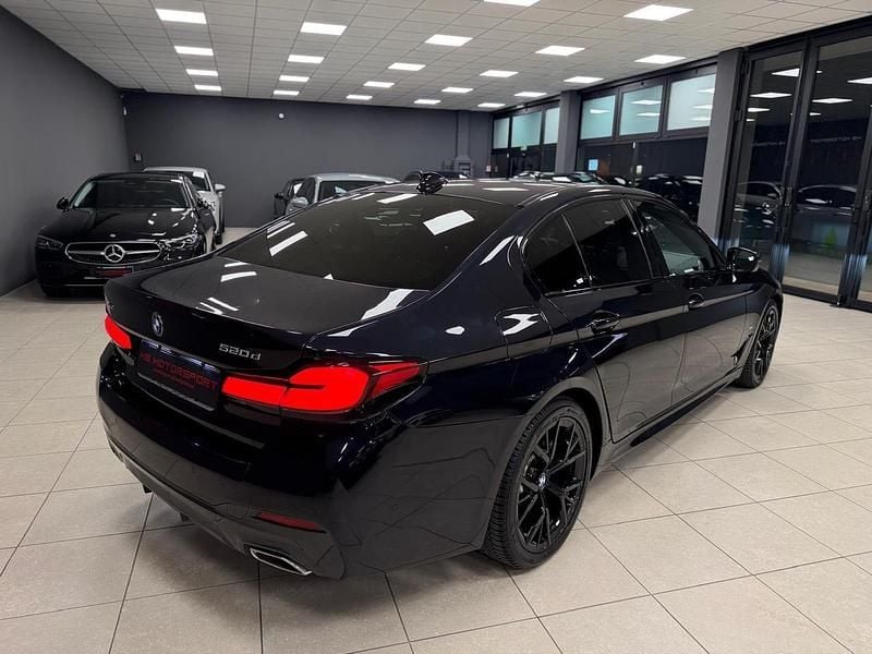 Usata BMW 520 M Sport 190 CV (139 kW) 2023 Blu Berlina