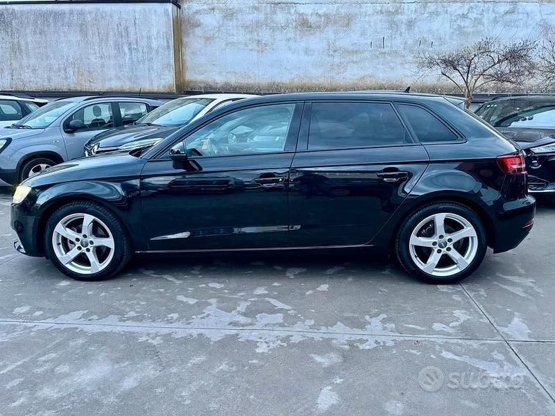 Usata Audi A3 Sport 116 CV (85 kW) 2018 Nero Berlina