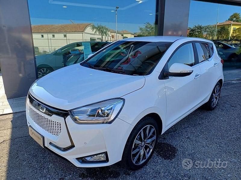 Usata EVO Evo 3 113 CV (83 kW) 2025 Bianco SUV