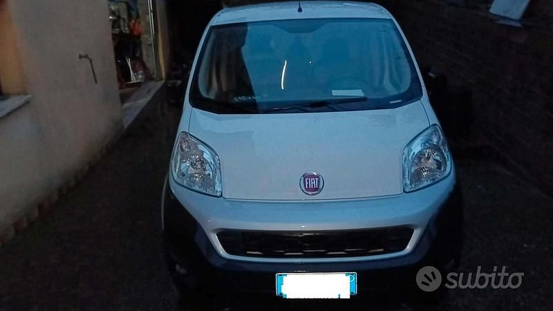 Usata Fiat Fiorino 78 CV (57 kW) 2020 Bianco Monovolume