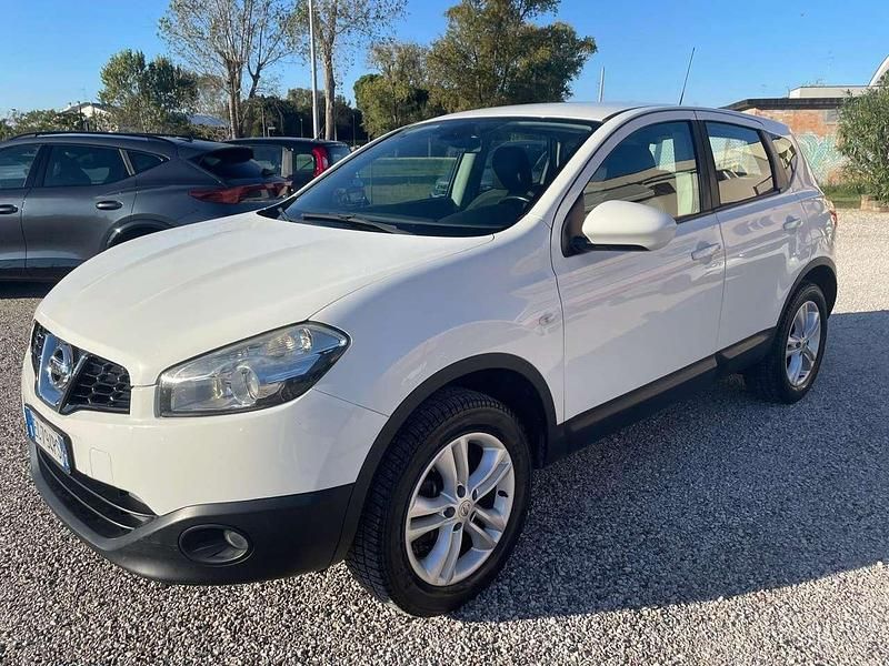 Bianco Usata 2010 Nissan Qashqai N-TEC SUV | 5500 € (Buon prezzo) - Immagine 1/4
