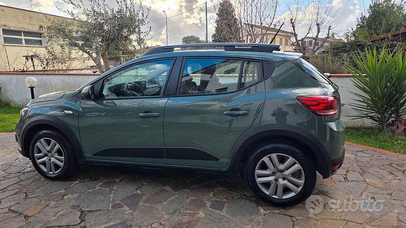 Usata Dacia Sandero Stepway 2023 Verde Berlina