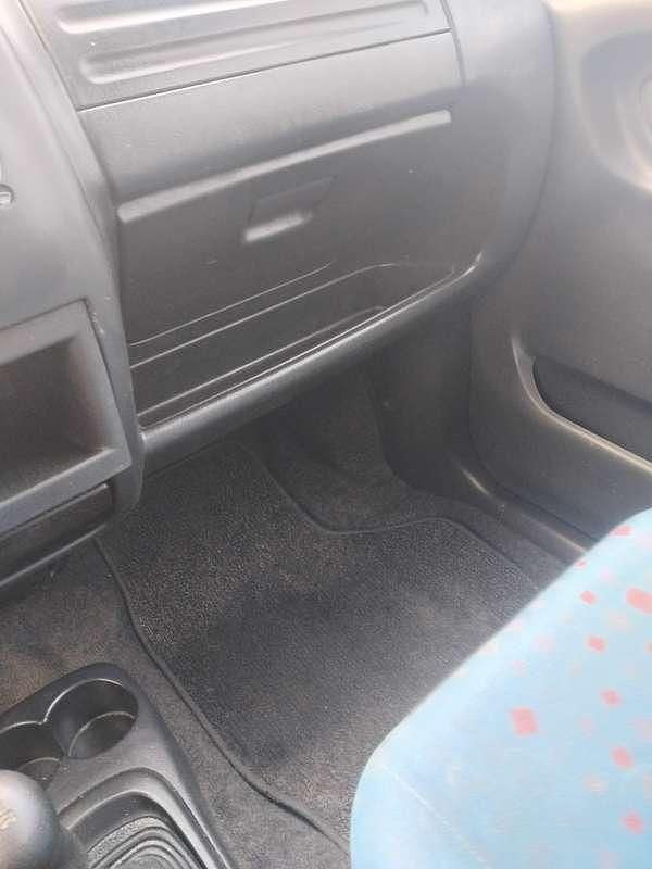 Usata Opel Agila Club 58 CV (42 kW) 2003 Blu/azzurro Utilitaria