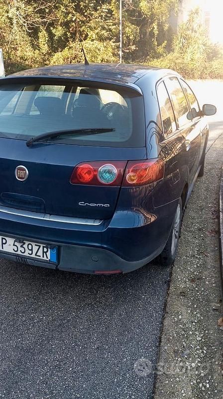 Usata Fiat Croma 120 CV (88 kW) 2008 Blu