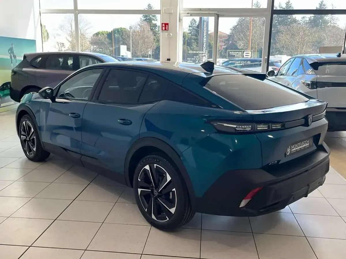 Nuova Peugeot 408 Allure 131 CV (96 kW) 2026 Blu/azzurro SUV