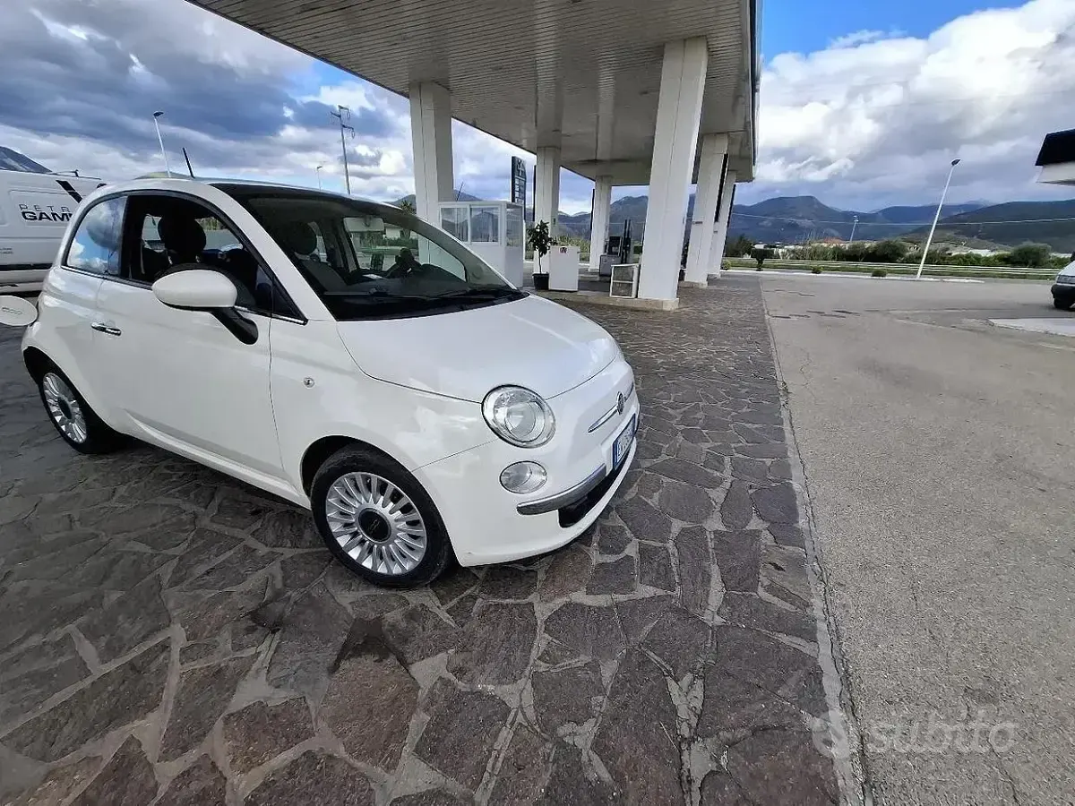 Usata Fiat 500 69 CV (50 kW) 2014 Bianco Utilitaria