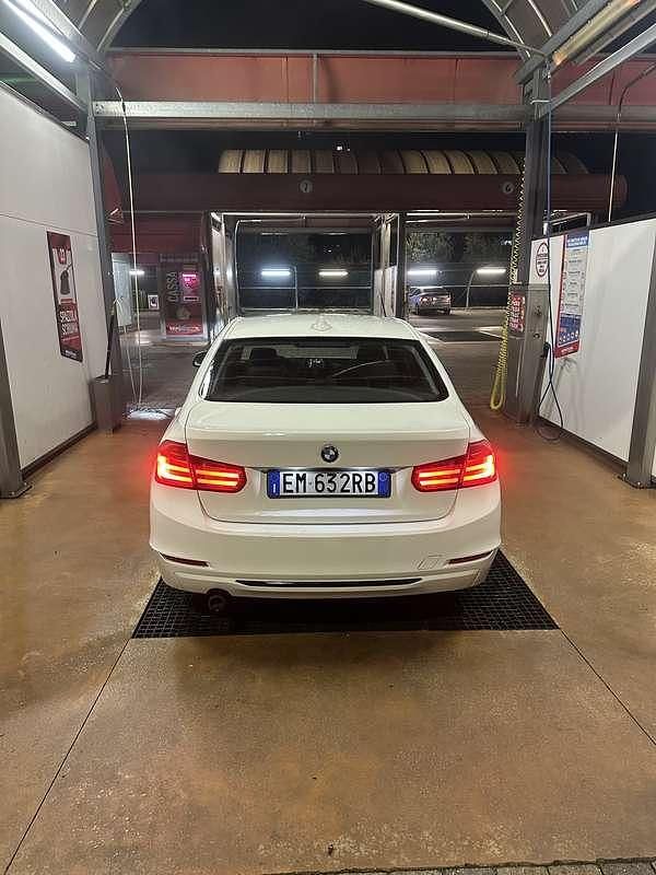 Usata BMW 320 M Sport 184 CV (135 kW) 2012 Berlina