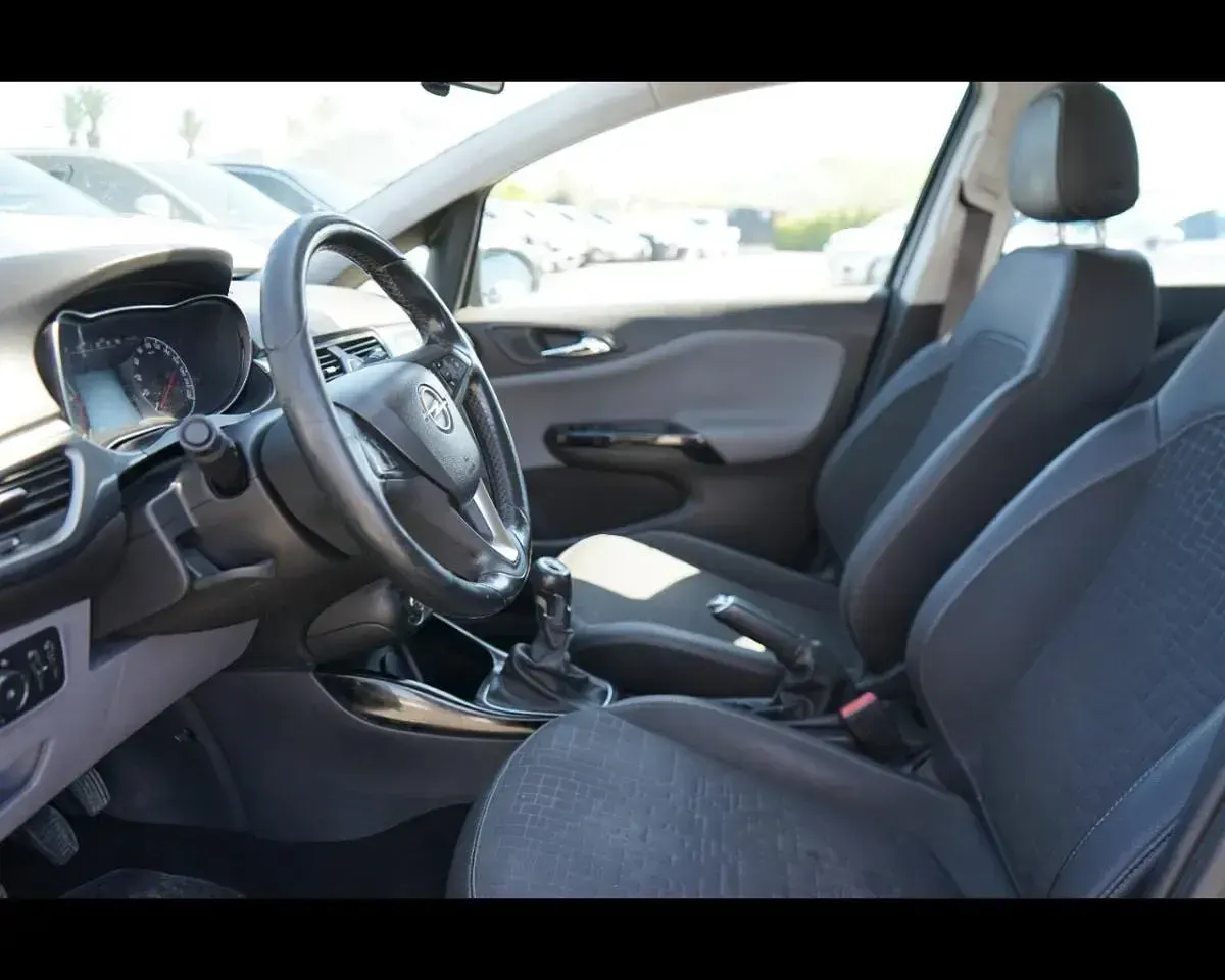 Usata Opel Corsa 2017 Grigio Utilitaria