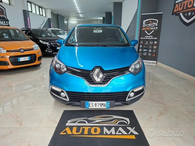 Usata Renault Captur 90 CV (66 kW) 2013 Blu SUV