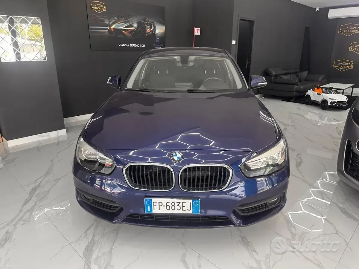 Usata BMW 118 150 CV (110 kW) 2018 Bluazzurro Berlina