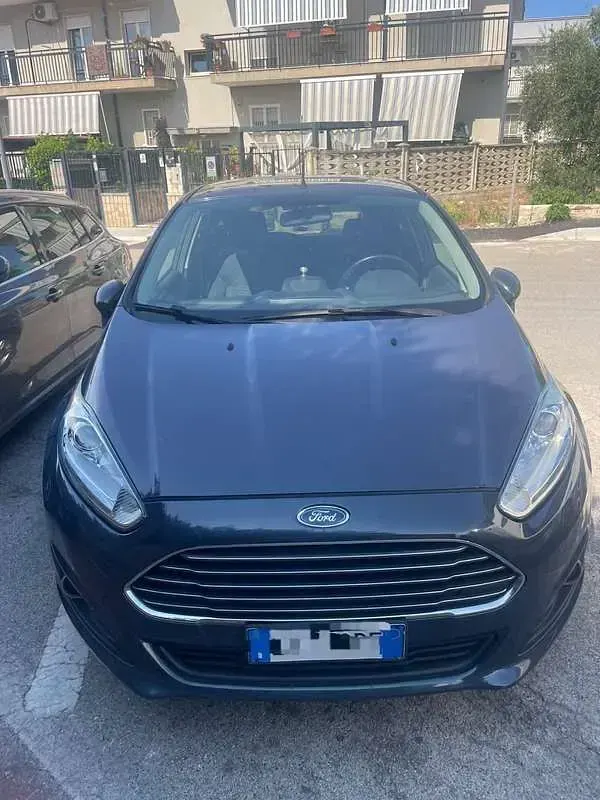 Usata Ford Fiesta Titanium 80 CV (58 kW) 2015 Utilitaria