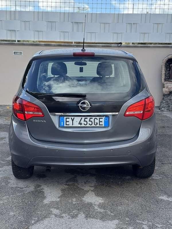 Usata Opel Meriva Cosmo 120 CV (88 kW) 2015 Monovolume