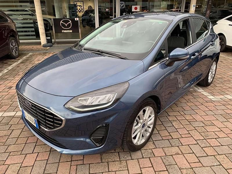 Usata Ford Fiesta Titanium 125 CV (91 kW) 2022 Blu/azzurro Utilitaria