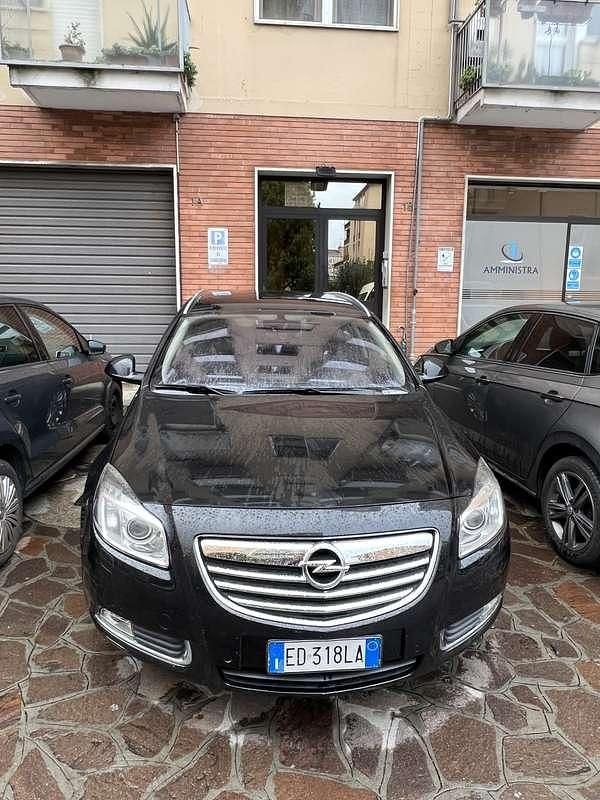 Usata Opel Insignia Innovation 179 CV (131 kW) 2010 Berlina