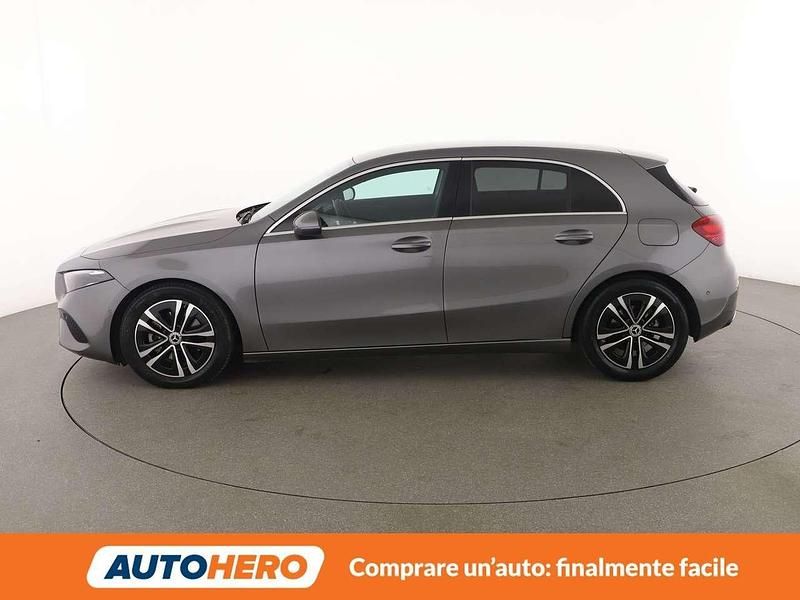 Usata Mercedes A180 Advanced 116 CV (85 kW) 2025 Grigio Berlina