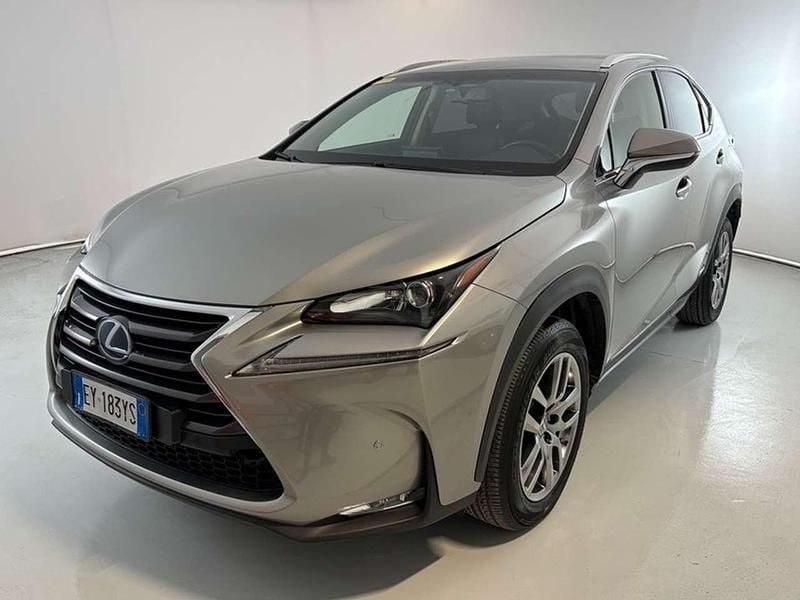 Sonic titanium Usata 2015 Lexus NX300h Sport Line SUV | 20.900 € (Buon prezzo) - Immagine 1/4