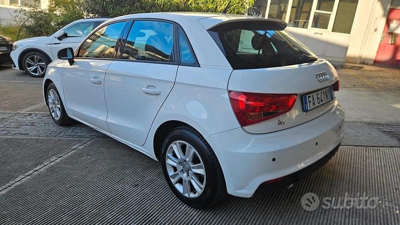 Usata Audi A1 90 CV (66 kW) 2015 Bianco Utilitaria