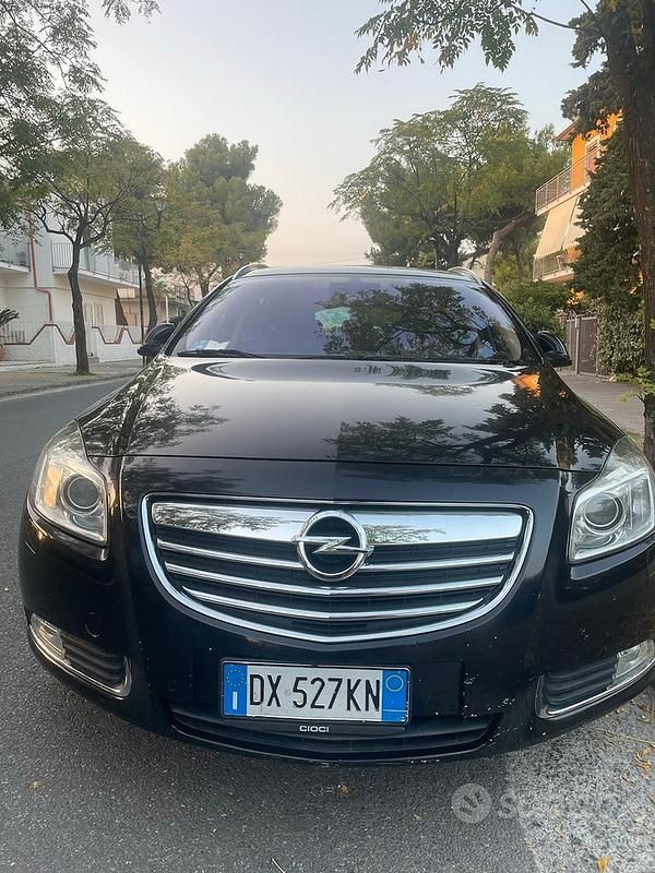 Usata Opel Insignia Cosmo 160 CV (117 kW) 2010 Station wagon