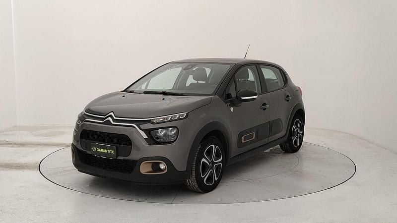 Usata Citroën C3 102 CV (75 kW) 2023 Grigio platinum Utilitaria