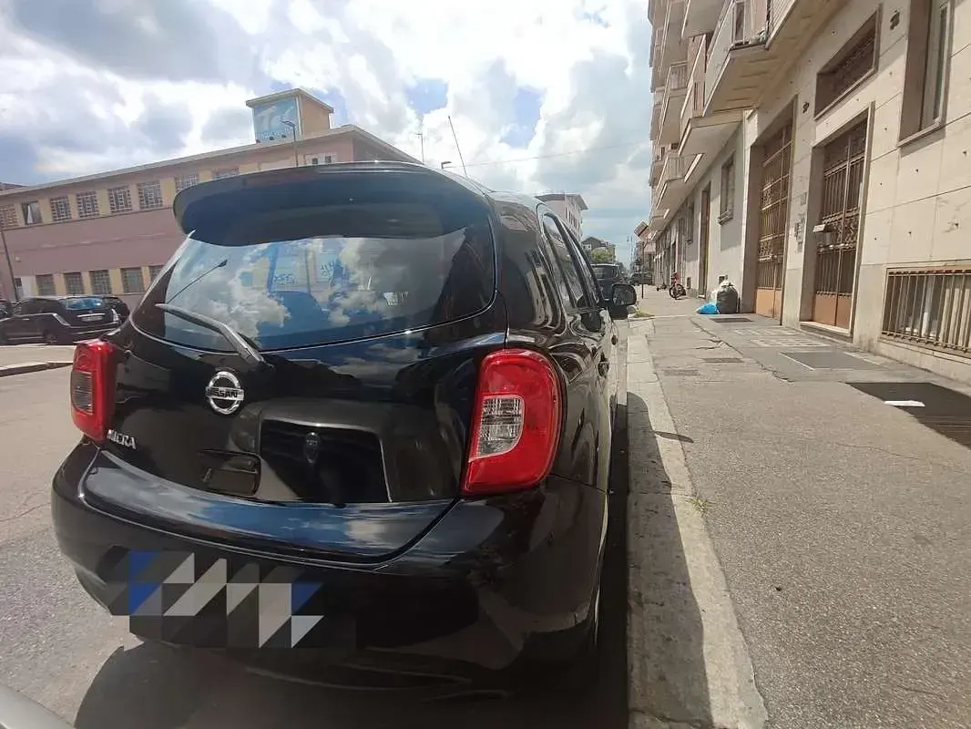 Usata Nissan Micra Acenta 80 CV (58 kW) 2010 Nero Utilitaria
