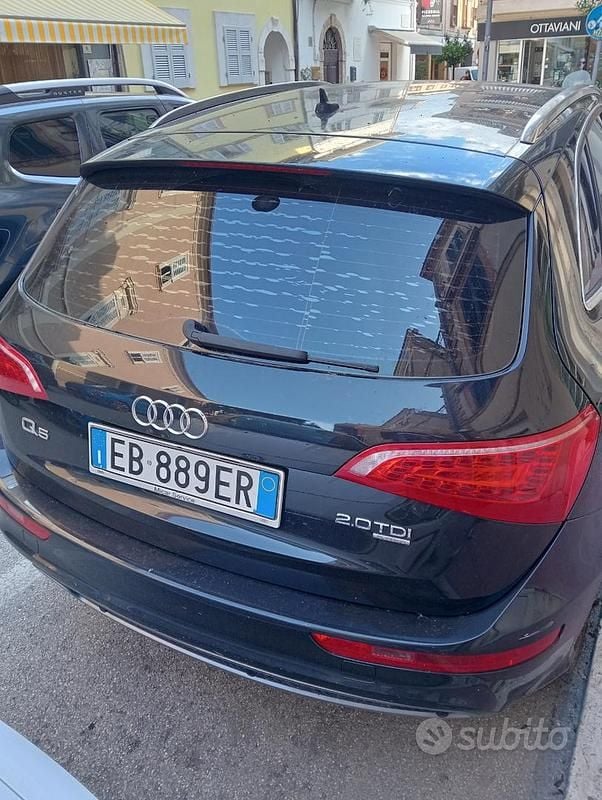 Usata Audi Q5 170 CV (125 kW) 2010 Nero SUV