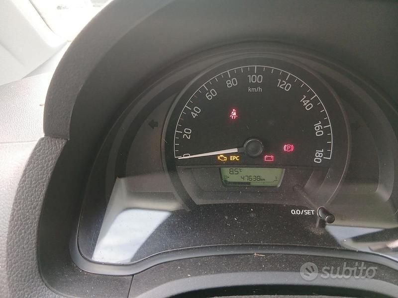 Usata Skoda Citigo 60 CV (44 kW) 2013 Bianco Utilitaria