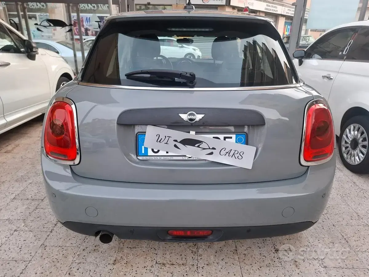 Usata Mini ONE Business 95 CV (69 kW) 2016 Grigio Utilitaria