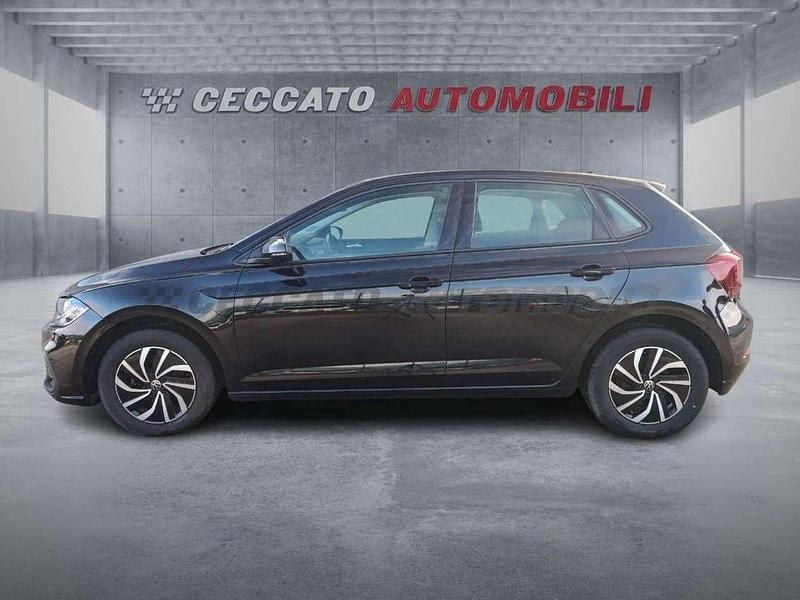 Usata VW Polo Life 95 CV (69 kW) 2023 Nero Utilitaria