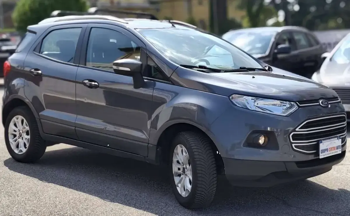 Usata Ford Ecosport Titanium 125 CV (91 kW) 2017 Grigio SUV