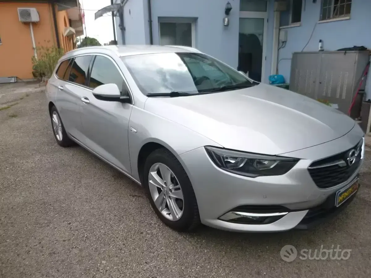 Usata Opel Insignia S 136 CV (100 kW) 2019 Grigio Station wagon