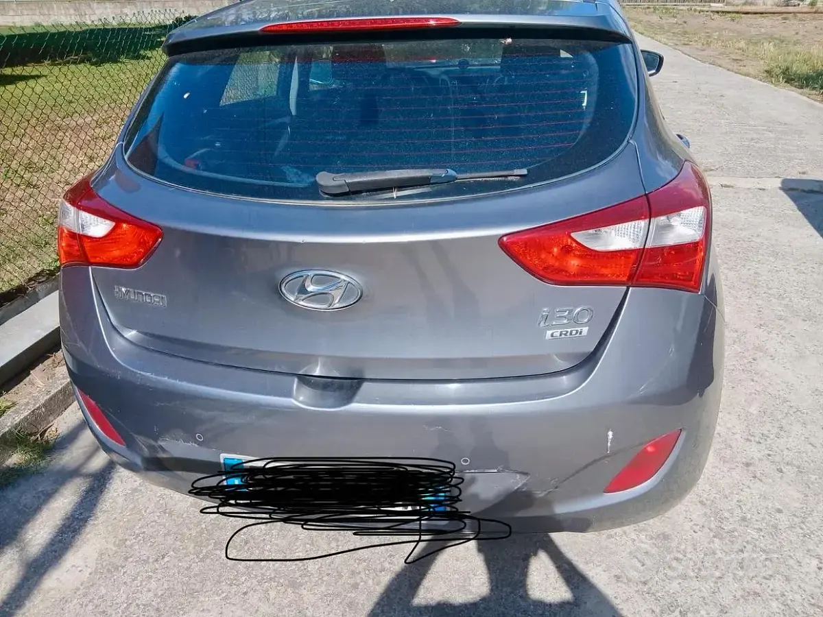 Usata Hyundai i30 128 CV (94 kW) 2012 Grigio Utilitaria