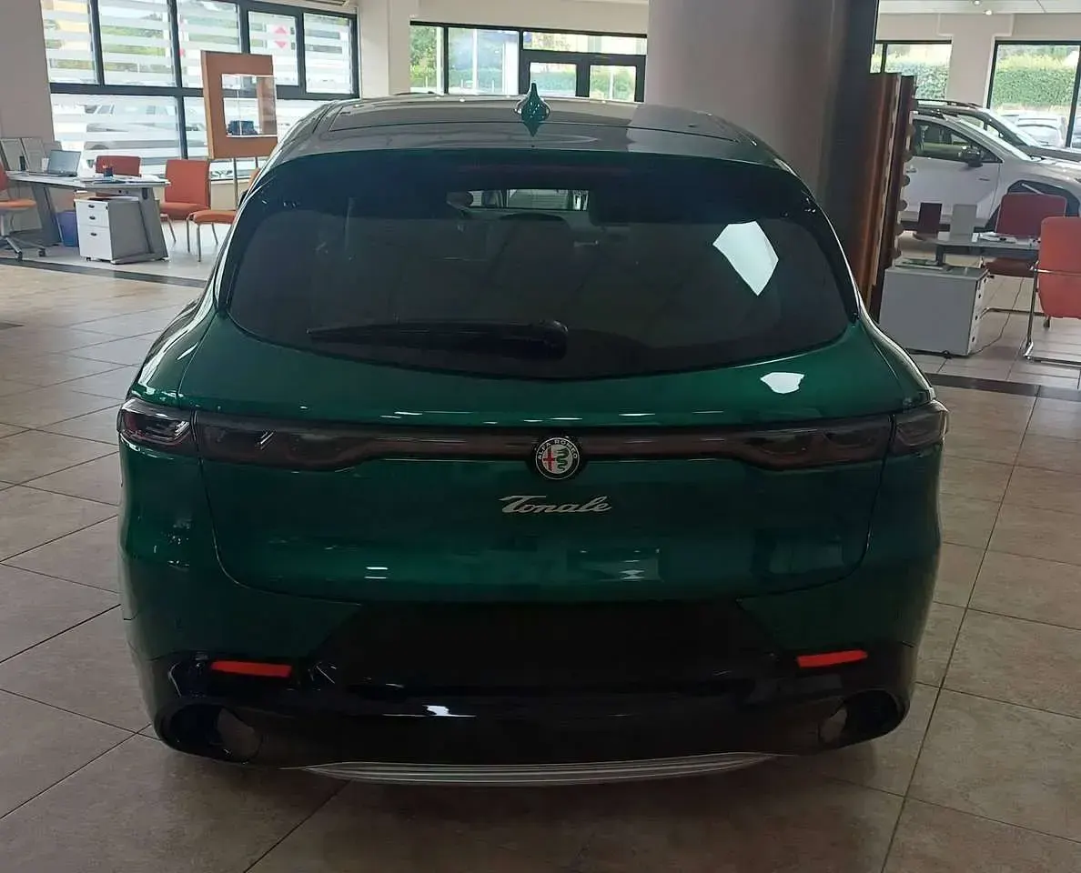 Usata Alfa Romeo Tonale Veloce 131 CV (96 kW) 2023 Verde SUV